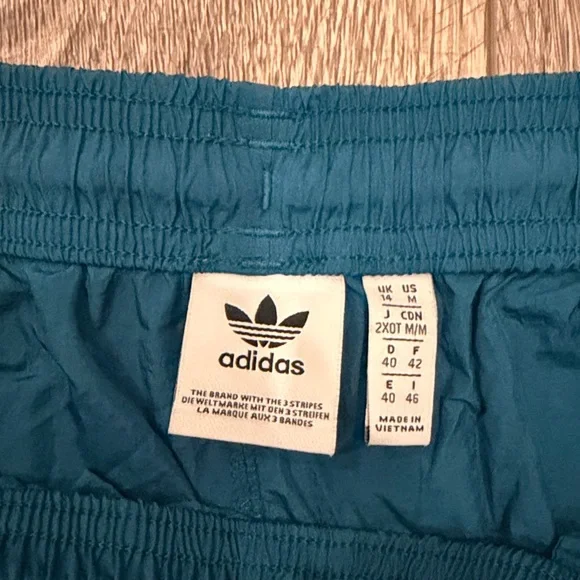 Adidas Blue and Gray Tracksuit 90’s Vintage - Picture 4 of 7